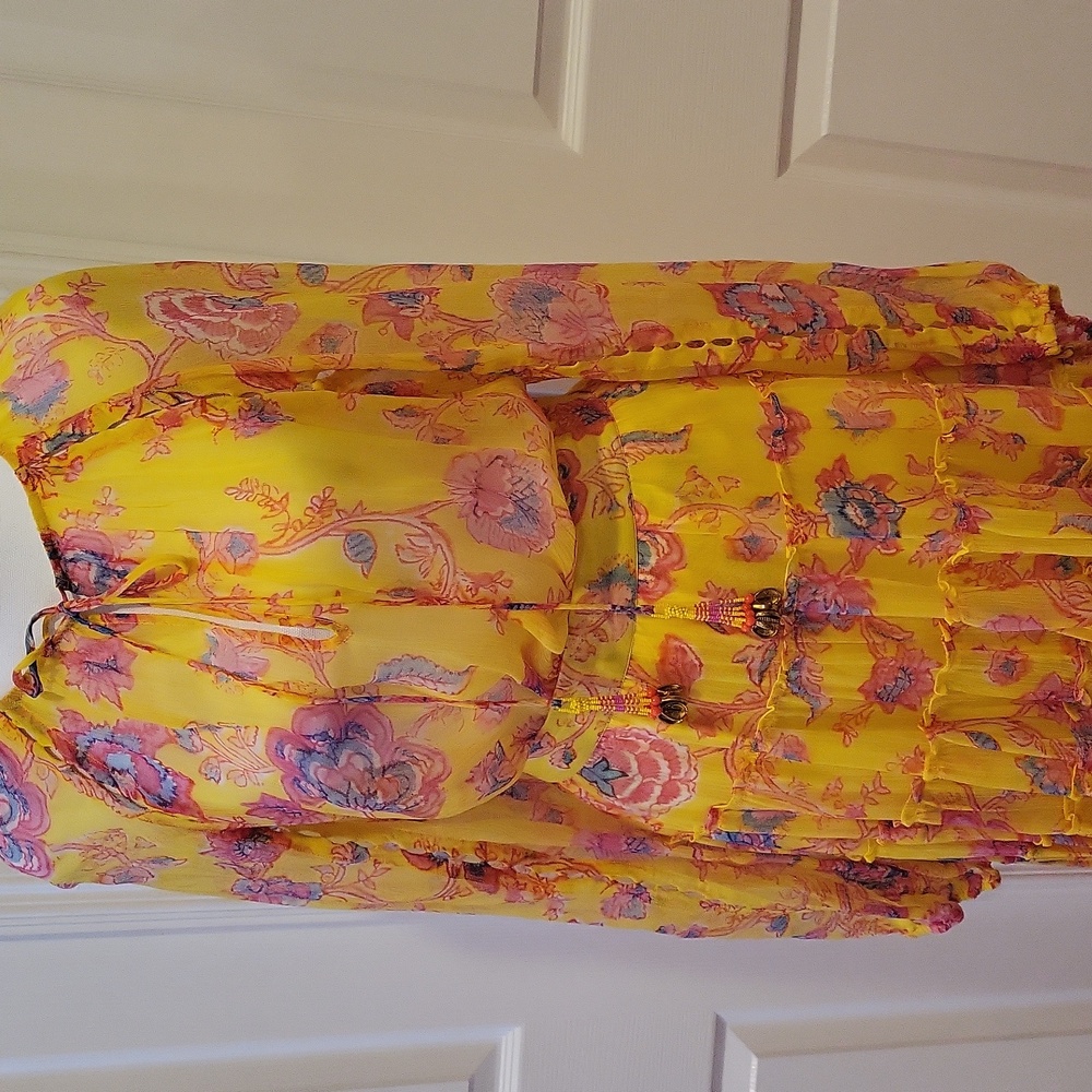 HEMANT & NANDITA Vibrant Yellow Floral 2 Peices Set - Picture 4 of 12